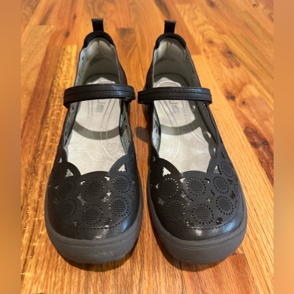 JBU Black Laser-Cut Mary Jane Flat - Picture 4 of 11